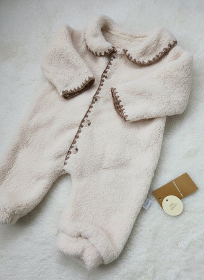 Топъл ромпър - светло-бежаво✨