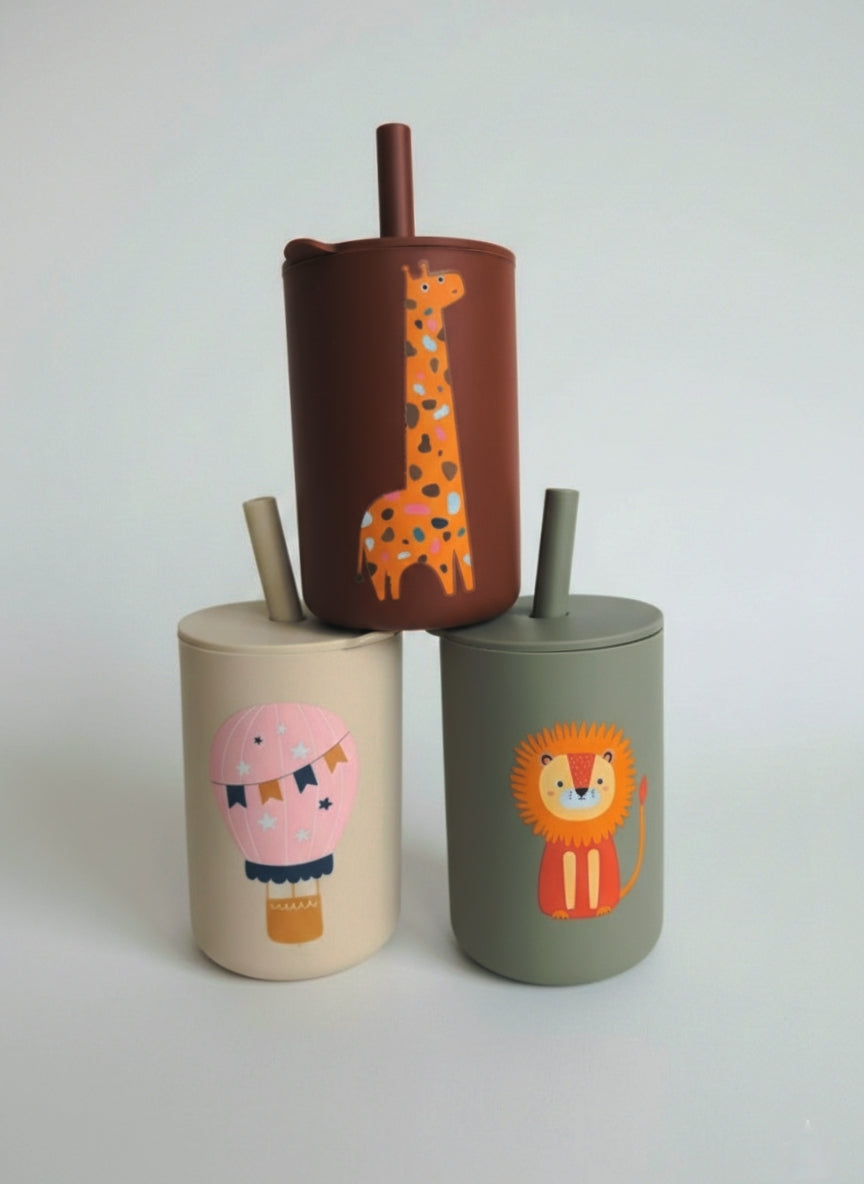 Силиконова чашка със сламка✨