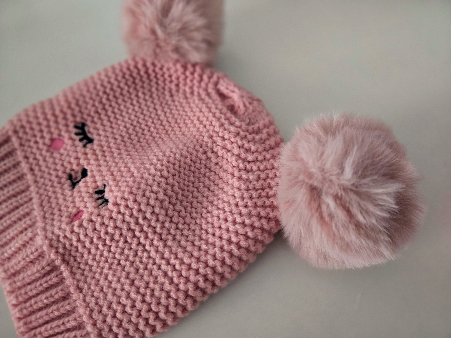 Топла прегръдка за нея🎁