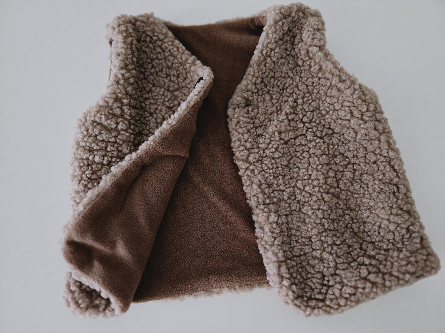 Пухкаво елече✨