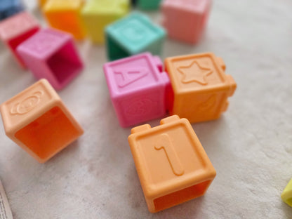 Игра с гумени блокчета- 16 бр.🖐️