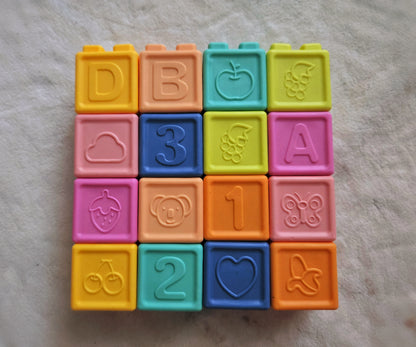 Игра с гумени блокчета- 16 бр.🖐️