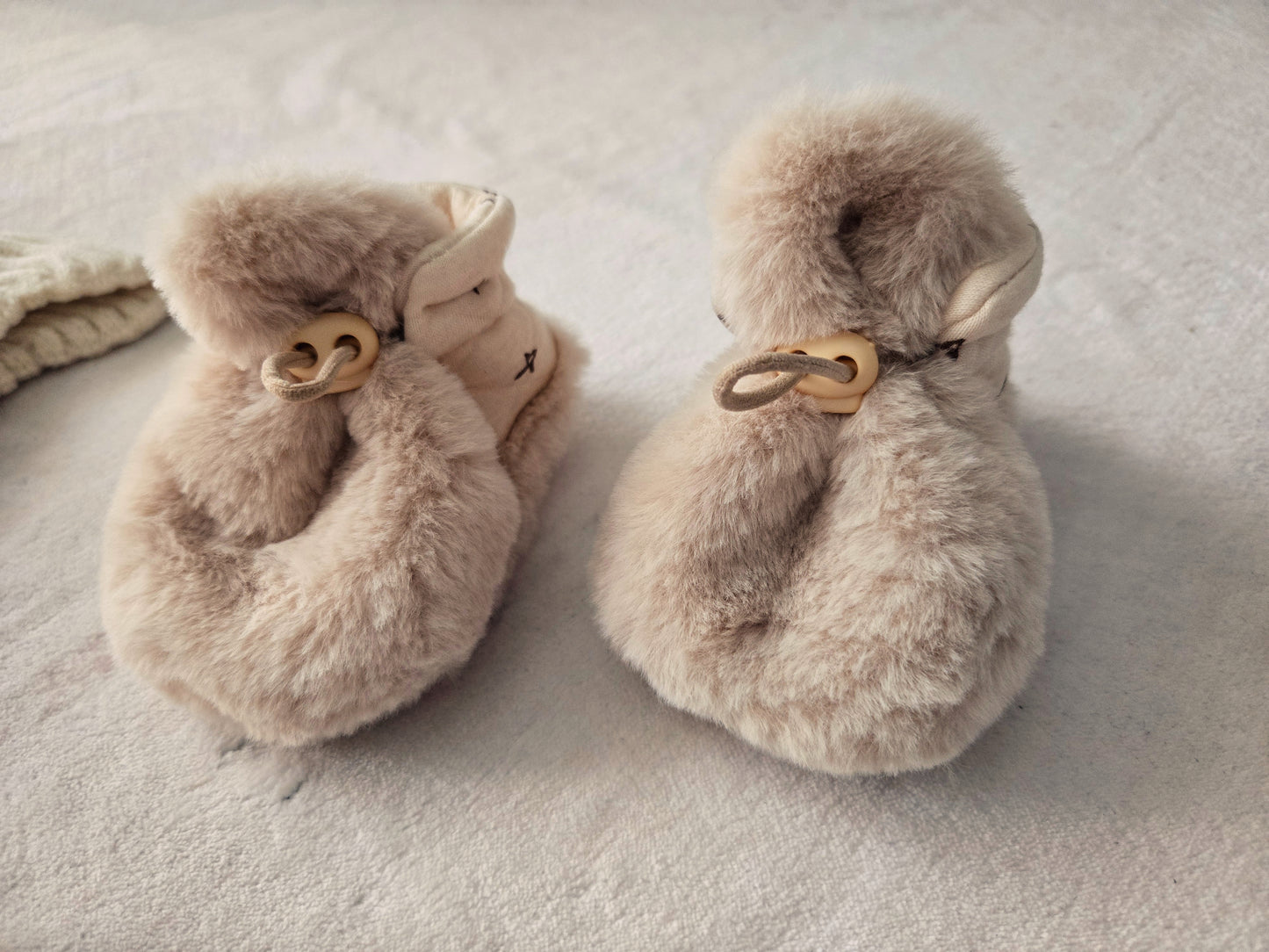 Топло усещане за нея❄️