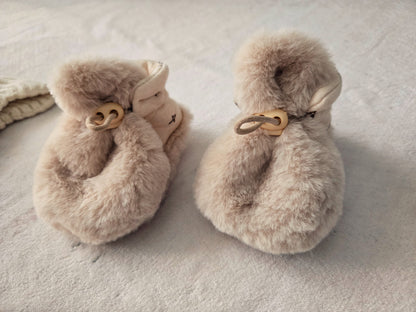 Топло усещане за нея❄️