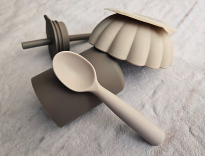 Комплект захранване с лигавник - черешки✨