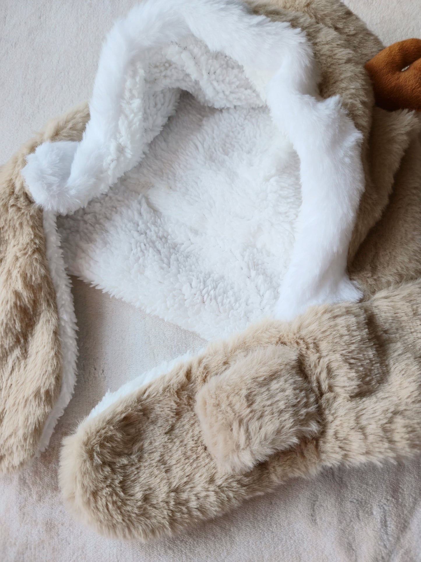 Зимна шапка с рогца❄️