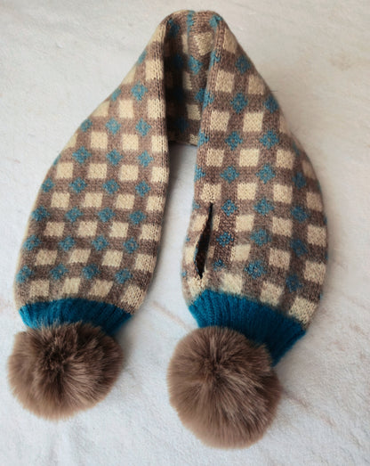 Шал с пухчета❄️