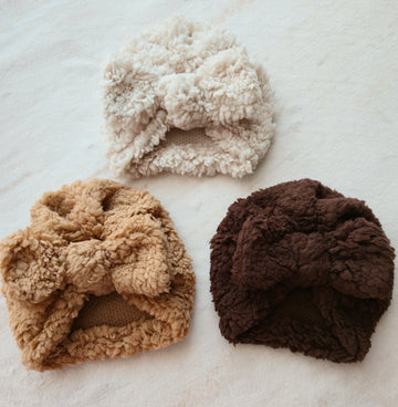 Зимна шапка за момиче✨