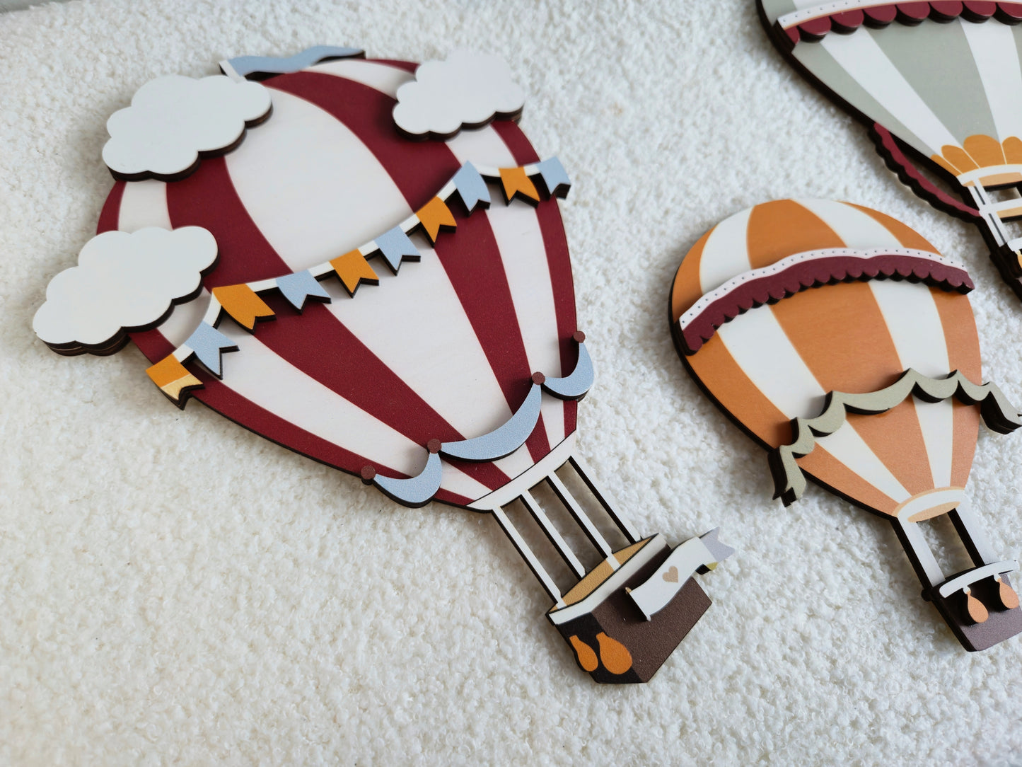 3 бр. дървени декорации - балони🎈