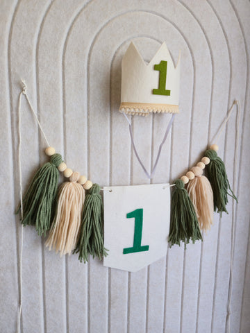 Украса с корона за първата годинка🎂